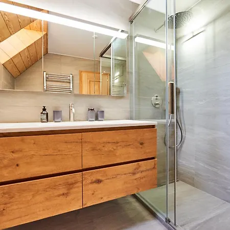 Apartment Starlight, 3br, Rte Du P.signal 1, Skilift50m! Crans-Montana